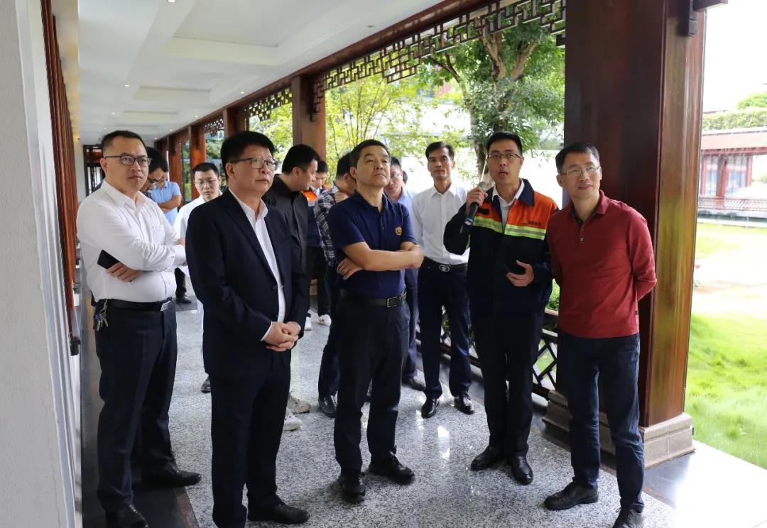 7e09f02aa8c451f4aeb532c37d2b32f1